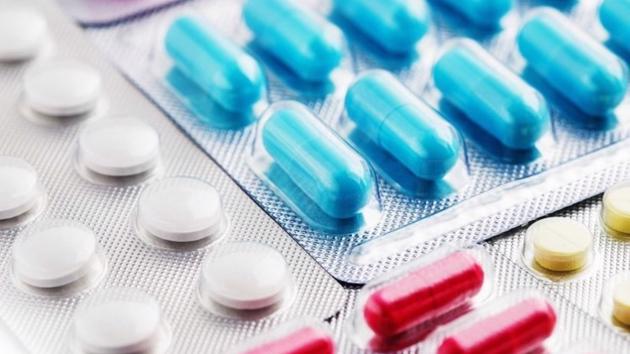 Thủ tướng yêu cầu khẩn trương rà soát, thu hồi các thuốc giả, sữa giả