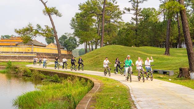Du lịch tai bet88: Hướng phát triển kinh tế bền vững gắn với thiên nhiên và di sản tại Huế
