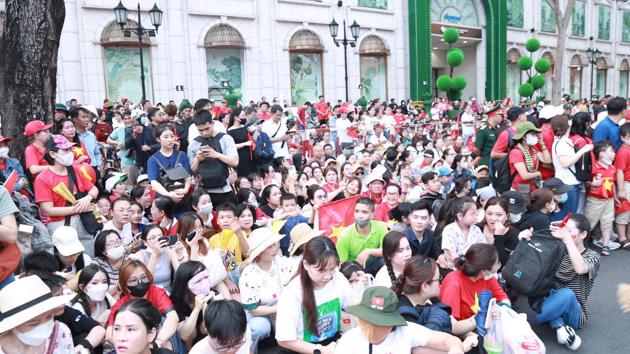 Bán lẻ hàng hóa và doanh thu dịch vụ tiêu dùng tháng 4/2025 tăng trưởng trên 11% so với cùng kỳ