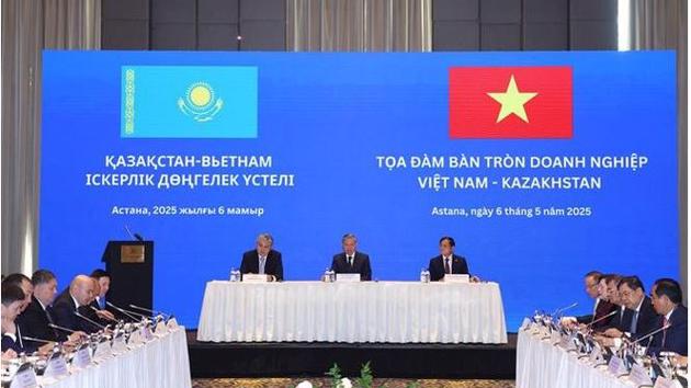 Vietnam–Kazakhstan Busbet88 nhà cái đến từ châu âuess Roundtable held bet88 nhà cái đến từ châu âu Astana
