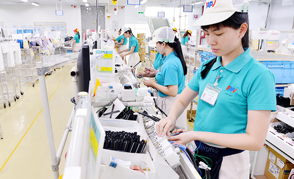 Đẩy mạnh kinh tế tư nhân, đầu tư khu công nghiệp để giải quyết lao động công chức dôi dư sau sắp xếp