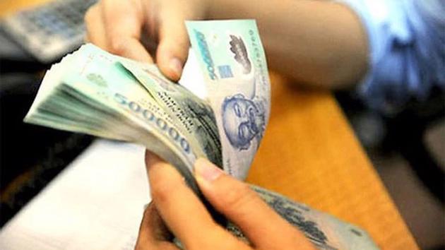Tiền lương thấp không thể thu hút người tài vào khu vực công