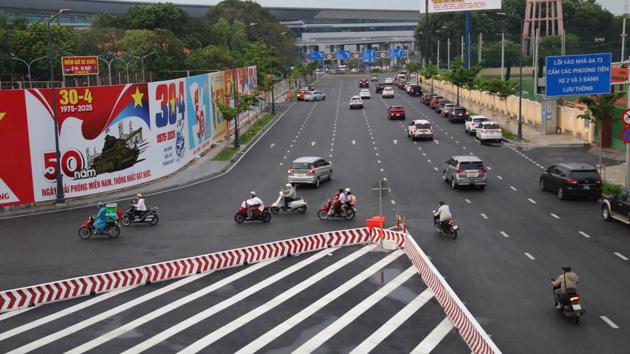 Phân luồng lại cho hợp lý, giảm xung đột giao thông trước nhà ga T3 sân bay Tân Sơn Nhất