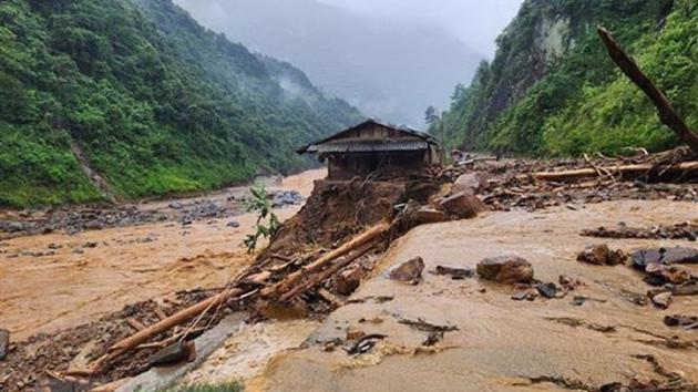 Bộ Xây dựng ra công điện khẩn, giao nhiệm vụ cho các đơn vị chuẩn bị ứng phó thiên tai