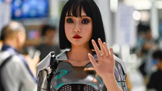 Lao động Trung quốc lo "việc làm bị thu hẹp" khi quốc gia này ngày càng đầu tư nhiều vào robot