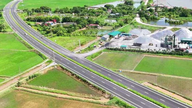 Phê duyệt dự án nâng cấp hạ tầng giao thông thích ứng với biến đổi khí hậu hơn 1.200 tỷ tại Nam Định