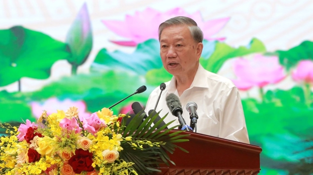 Tổng Bí thư Tô Lâm gặp mặt đại biểu có công cách mạng