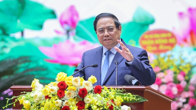 Thủ tướng: Dành 600.000 tỷ đồng để "giao thông đi trước mở đường" cho tăng trưởng, phát triển
