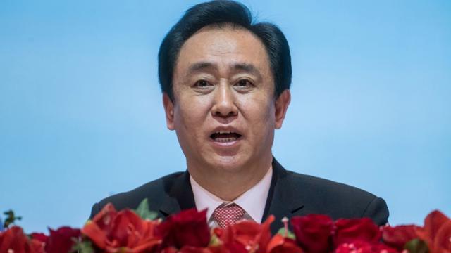 Bắc Kinh im lặng, tỷ phú Hứa Gia Ấn “đơn thương độc mã” trong khủng hoảng nợ Evergrande