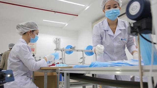 Read more about the article Việt Nam xuất khẩu gần 360 triệu khẩu trang y tế, tăng đột biến 120% trong tháng 10