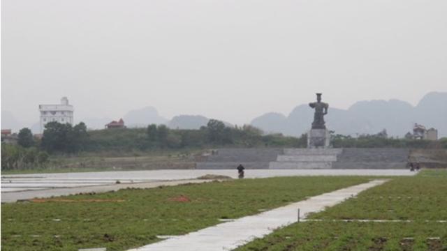 Read more about the article Ninh Bình: Sốt ruột dự án quảng trường kinh phí 1.543 chậm tiến độ hơn 10 năm