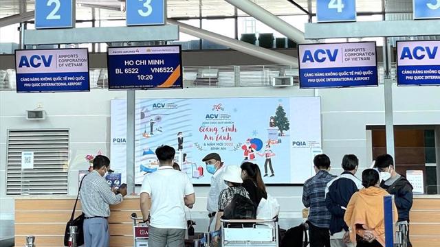 Read more about the article Mùa hè bùng nổ của hàng không Việt, sản lượng hành khách qua 21 cảng đạt hơn 66 triệu