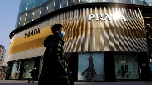 Prada điêu đứng vì các đại sứ thương hiệu từ Trung Quốc - Nhịp sống kinh tế  Việt Nam & Thế giới