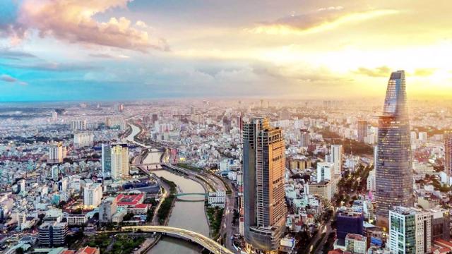 Read more about the article Standard Chartered nâng dự báo tăng trưởng GDP năm 2022 của Việt Nam lên 7,5%