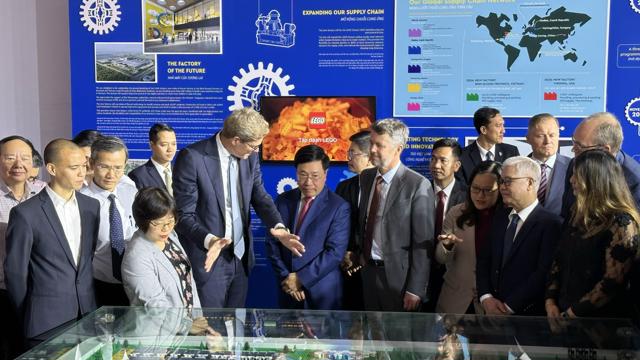 Read more about the article LEGO khởi công xây dựng nhà máy 1 tỷ USD tại Việt Nam