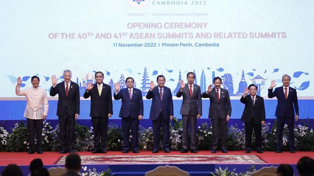 Read more about the article Thủ tướng Phạm Minh Chính tham dự lễ khai mạc chính thức Hội nghị Cấp cao ASEAN