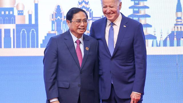 Read more about the article Thủ tướng Phạm Minh Chính gặp Tổng thống Mỹ, Thủ tướng Canada và lãnh đạo nhiều quốc gia, tổ chức