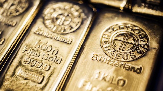 Read more about the article Giá vàng thế giới tăng mạnh, SPDR Gold Trust mua ròng thêm 2 tấn vàng