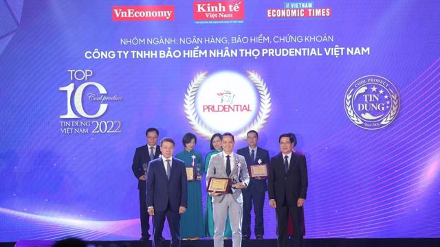 Sản phẩm mới của Prudential đạt Top 10 Sản phẩm - Dịch vụ Tin Dùng của năm