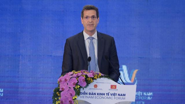 Read more about the article Giám đốc quốc gia ADB: Dòng vốn FDI là một lá phiếu tín nhiệm với Việt Nam