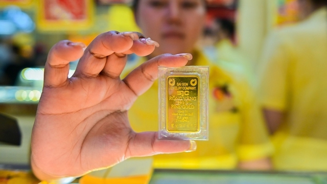 Giá vàng miếng mua vào tăng 1,8 triệu đồng mỗi lượng - Nhịp sống kin