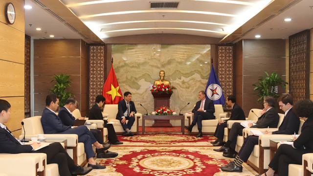 Potential cooperattion between Vietnam and France in nuclear power highlighted