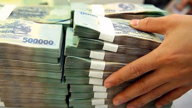 PM asks for further lending rate cut