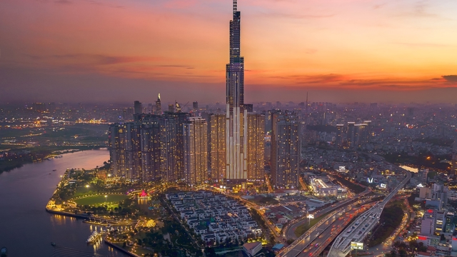 HSBC Vietnam CEO's economic outlook for 2025