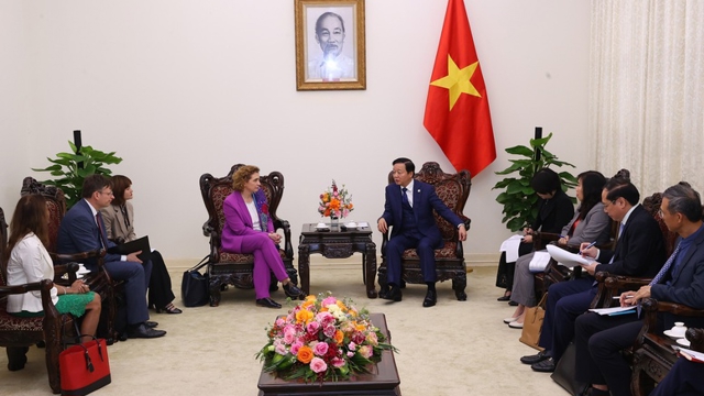 Ngân hàng Đầu tư châu Âu và Ngân hàng Nhà nước Việt Nam thúc 