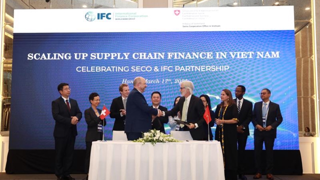 IFC, Switzerland scale up supply chain finance in Vietnam