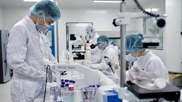 Vietnam eyes $10 bln pharma market by 2026, ramps up investment attraction production