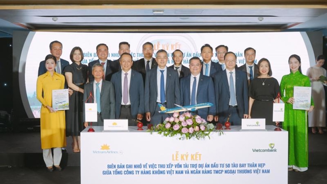 Vietnam Airlines and Vietcombank ink deal to buy 50 narrow-body aircraft