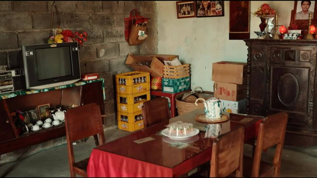 Đua doanh thu phòng vé 30/4: Phim Việt dẫn đầu