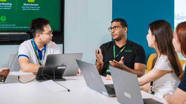 Grab Bứt Phá Thị Trường Việt: Chiến Lược AI Dài Hạn và Đà Tăng Trưởng Ấn Tượng