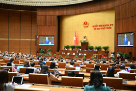 Đại biểu Quốc hội băn khoăn Luật Nhà giáo mâu thuẫn với Thông tư 29 về dạy thêm