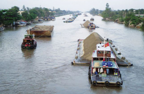 Quy định mới về phân cấp thẩm quyền với cảng, bến thủy nội địa