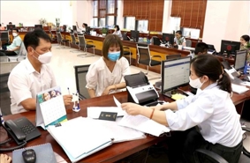 TP. Hồ Chí Minh: Dự kiến hỗ trợ vay vốn không lãi suất cho cán bộ và người lao động  thôi việc do tinh gọn bộ máy