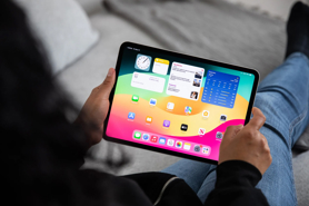 Apple vụt mất cơ hội tiên phong mảng máy tính bảng gập 