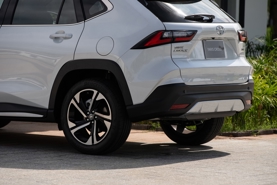 Toyota Yaris Cross chinh phục ngôi vương doanh số phân khúc SUV cỡ B 