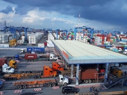 TP.HCM tìm giải pháp giảm kẹt xe khu vực cảng Cát Lái