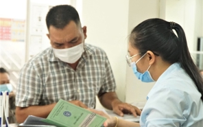 Tiền thưởng, xăng xe, điện thoại không phải tính đóng bảo hiểm