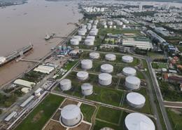 Vietnam Unveils Comprehensive Roadmap for Boosting Fuel Reserves and Infrastructure