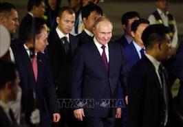 Tổng thống Nga Vladimir Putin đến Hà Nội, bắt đầu thăm cấp Nhà nước tới Việt Nam