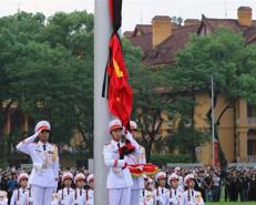 Flag hoisted half-mast in national mourning for Party General Secretary Nguyen Phu Trong