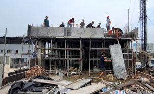 Xử phạt vi phạm xây dựng: Sẽ bổ sung hành vi xử phạt nhà thầu thi công xây dựng