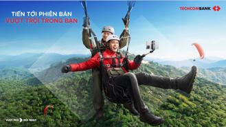 Techcombank lan tỏa tích cực thông điệp “Tiến tới phiên bản vượt trội trong bạn”