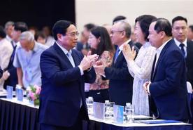 Prime Minister attends 2024 forum of overseas Vietnamese intellectuals and experts