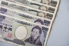 Tỷ giá USD giảm, yên Nhật tăng mạnh do trái chiều triển vọng lãi suất