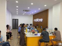 Khách hàng MobiFone vùng lũ được tặng 30.000 đồng