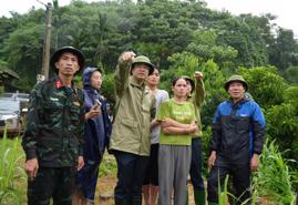 Huy động tối đa nhân lực, phương tiện tìm kiếm các nạn nhân bị lũ quét ở Làng Nủ